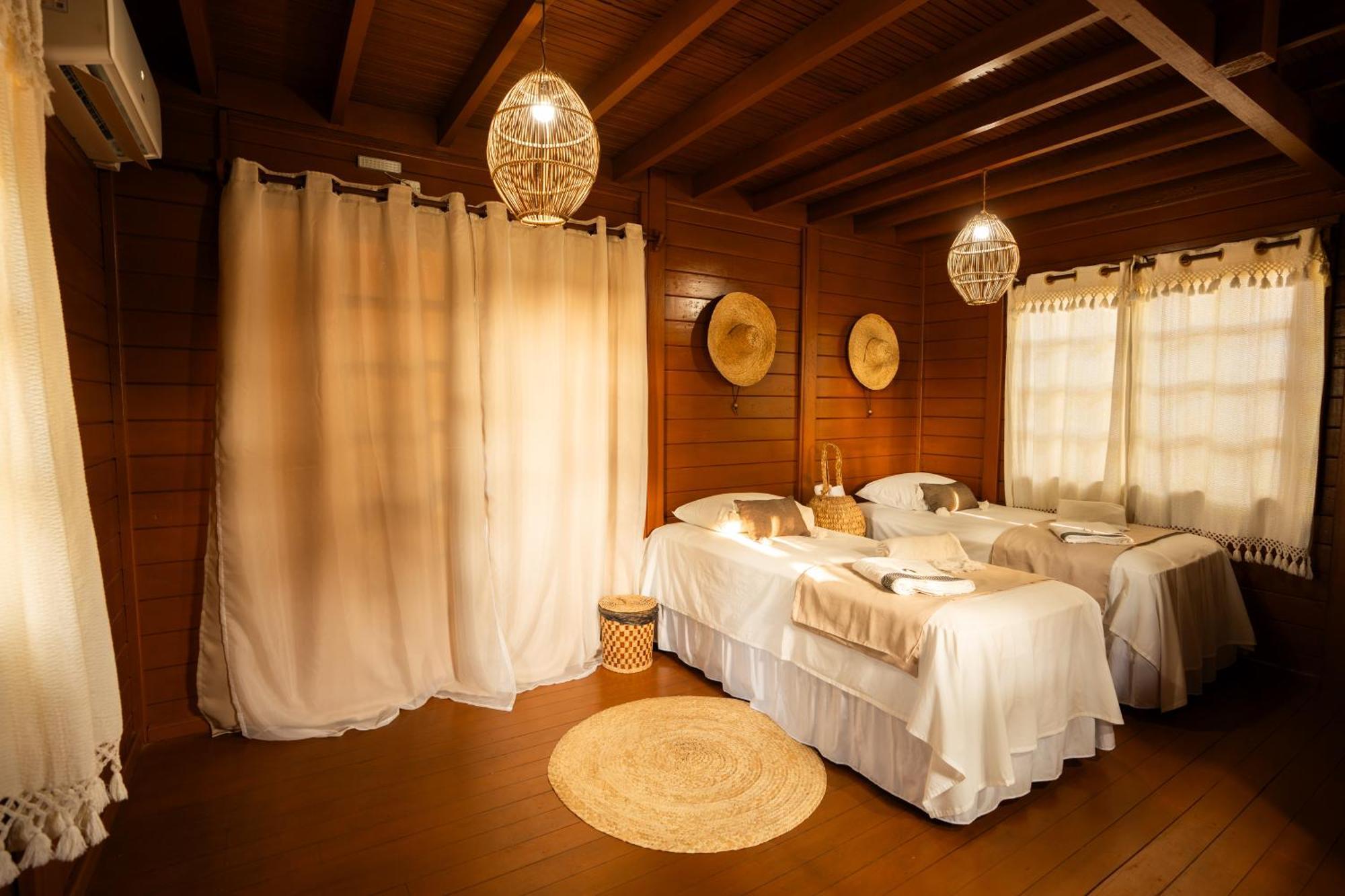 Pousada Villa Del Lotus 伊塔雷马 外观 照片